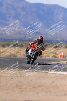 media/Dec-17-2023-CVMA (Sun) [[bf0c04832d]]/Race 2 Amateur Supersport Open/